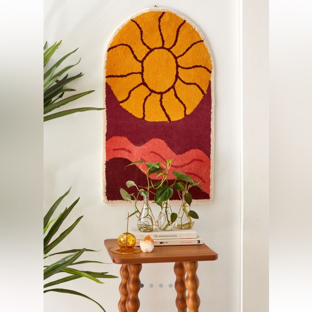 Sunset tufted wall hanging